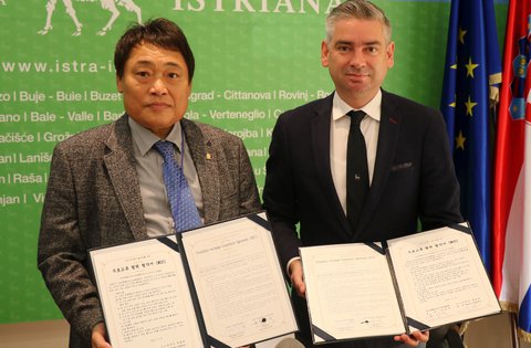 Firmato il Memorandum di cooperazione tra l'Ente per il turismo della Regione Istriana e l'Associazione sudcoreana per il turismo della Provincia di Jeju