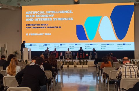 Umjetna inteligencija i plava ekonomija: povezivanje ideja i teritorija kroz program Interreg Italija-Hrvatska