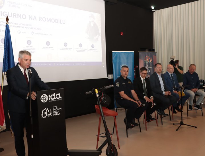 Održana panel rasprava ''Sigurno na romobilu – izazovi moderne mobilnosti i razvijanje prometne kulture mladih''