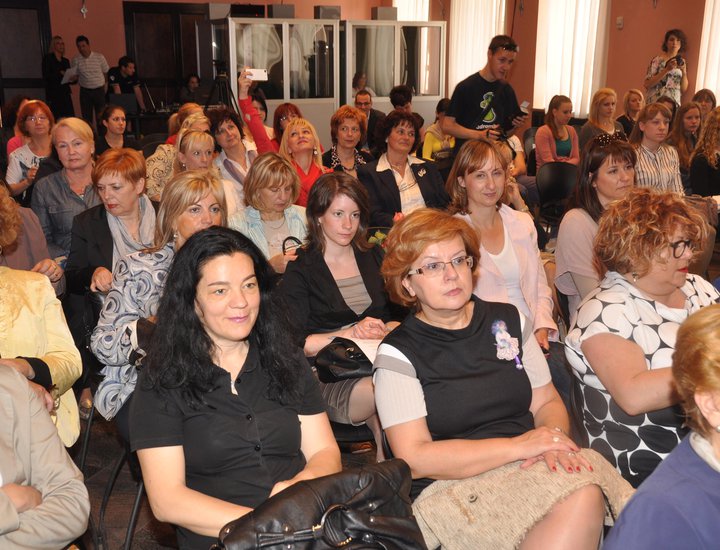 Pola: l'Associazione  "Žene Europe - Donne D'Europa - Ženske Evrope - Women of Europe" per i pari diritti e la dignità