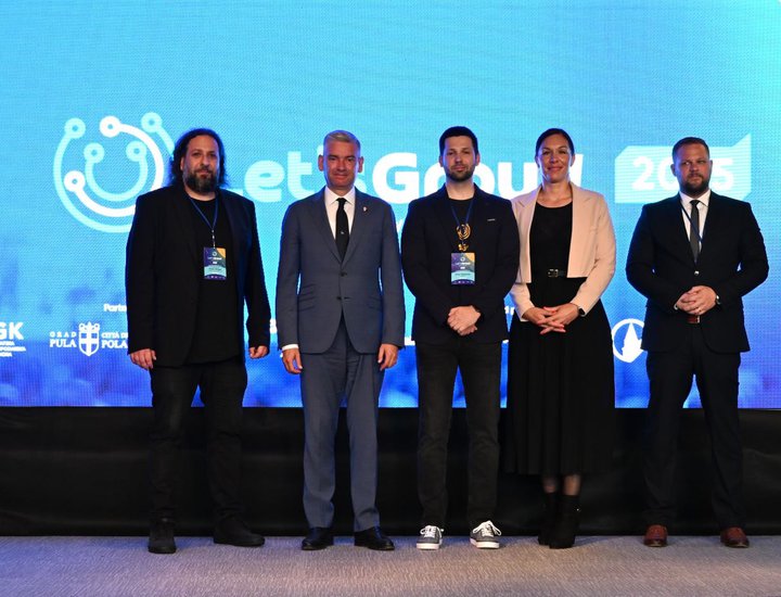 Župan Boris Miletić i predsjednik udruge ICT Istra Dean Verbanac potpisali ugovor o financijskoj potpori