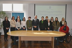 Il presidente della Regione Istriana Boris Miletić firma i contratti per il finanziamento delle attività giovanili in Istria