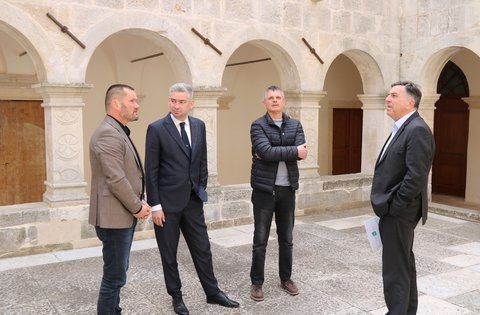 Il presidente Miletić in visita ufficiale al Comune di S. Pietro in Selve