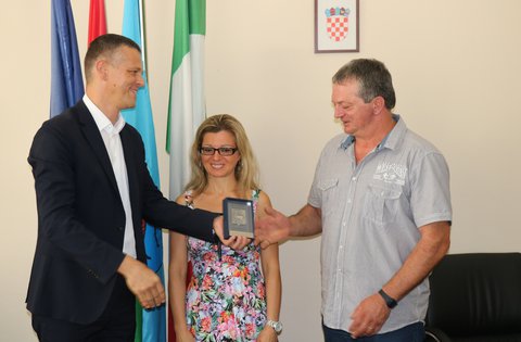 Il Presidente Flego ha organizzato un ricevimento per la migliore azienda agricola a conduzione familiare della Croazia