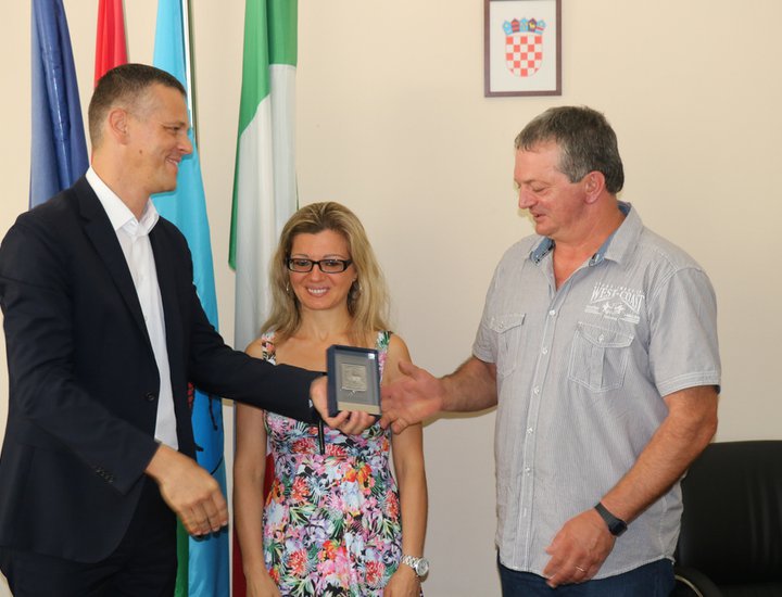Il Presidente Flego ha organizzato un ricevimento per la migliore azienda agricola a conduzione familiare della Croazia