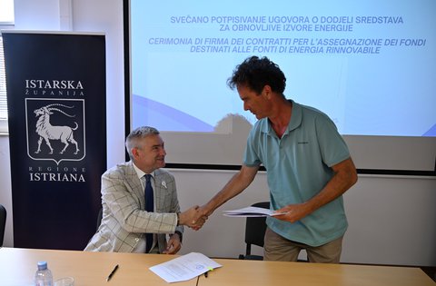 Istarska županija dodijelila 400 tisuća eura za obnovljive izvore energije i energetsku učinkovitost u obiteljskim kućama