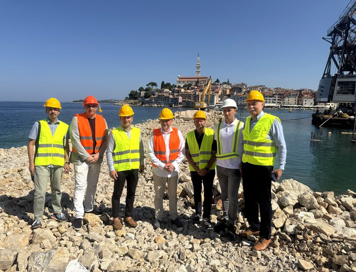 Župan Miletić obišao radove na rekonstrukciji Sjevernog lukobrana Sveta Katarina u Rovinju, vrijedne gotovo 8 milijuna eura