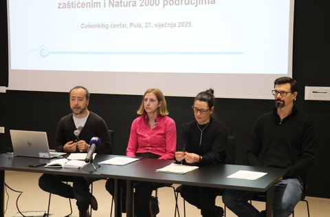 Nell'ambito del progetto WASTEREDUCE si è svolto il laboratorio “Sensibilizzazione al problema dei rifiuti nelle aree protette e Natura 2000”.