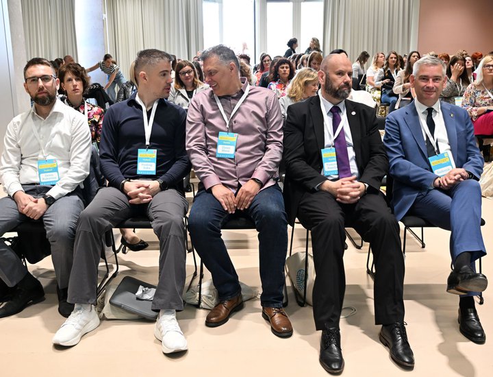 Župan Boris Miletić otvorio Konferenciju o sigurnosti djece na internetu