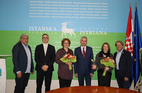 Ricevimento per i dipendenti di Radio Istra, vincitrice del microfono d'oro di quest'anno