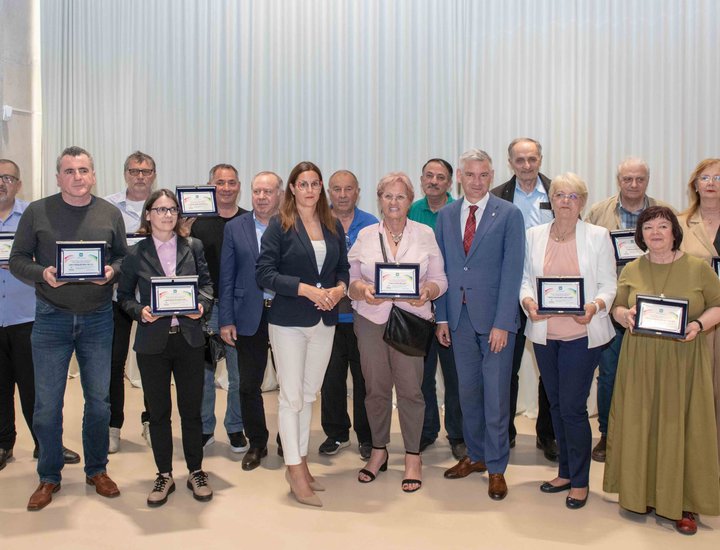U sklopu 10. Festivala multikulturalnosti Istarske županije župan Miletić dodijelio plakete udrugama nacionalnih manjina