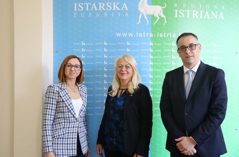 L'ambasciatrice della Bosnia ed Erzegovina nella Repubblica di Croazia, S. E. Elma Kovačević-Bajtal in visita alla Regione Istriana