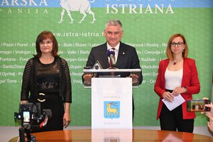 Istarski župan Miletić: Nastavljamo raditi odgovorno i transparentno kako bi naša Istra bila još razvijenija, konkurentnija i ugodnija za život svim svojim građanima