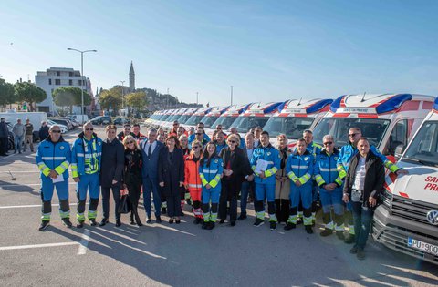 La Regione Istriana ha acquistato 16 nuovi veicoli per il servizio medico di emergenza e il trasporto sanitario