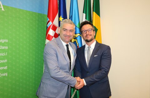 Il presidente Miletić ha ricevuto il direttore uscente dell'Ospedale specialistico di Rovigno Marinko Rade