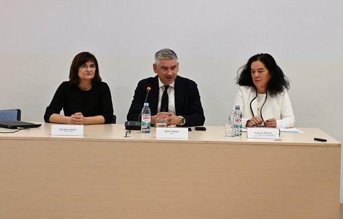 Župan Miletić održao radni sastanak s ravnateljima osnovnih i srednjih škola čiji je  osnivač Istarska županija