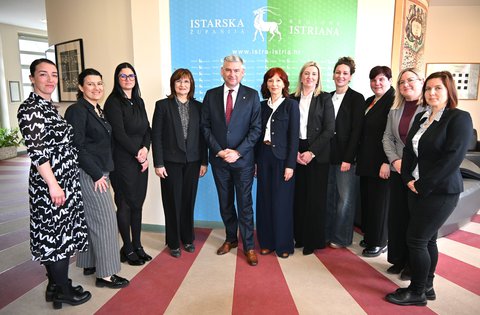 Istarska županija ove godine izdvaja više od 3,2 milijuna eura za unapređenje  socijalne skrbi