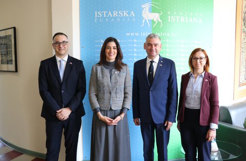 L'ambasciatrice degli USA nella Repubblica di Croazia S. E. Nathalie Rayes nella sua prima visita alla Regione Istriana