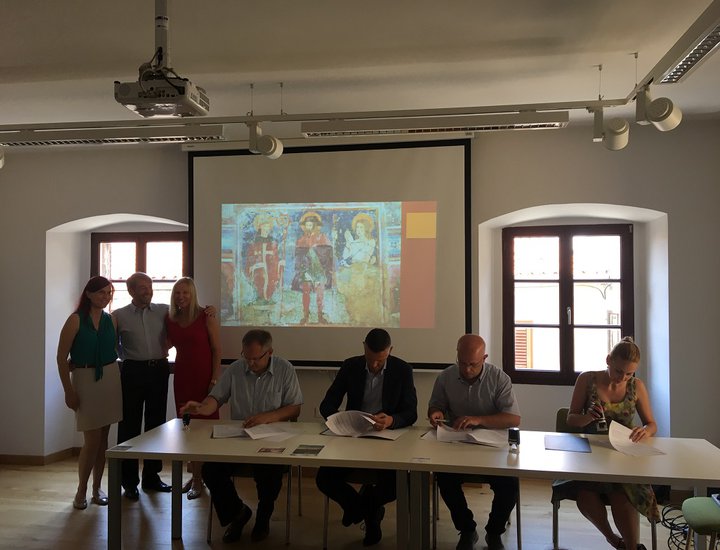 Firmato solennemente l'Accordo di collaborazione sul progetto ''Casa degli affreschi a Draguccio''